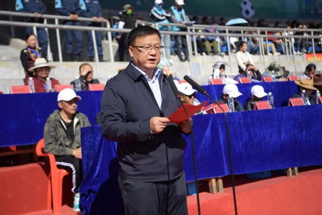 霍华德称本·西蒙斯将成为NBA复出传奇